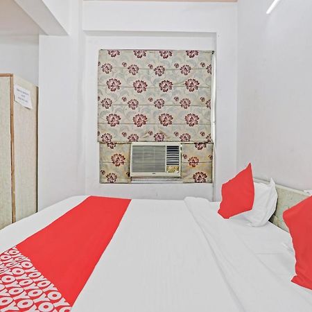 Oyo 27695 Hotel Relation Kanpur Luaran gambar