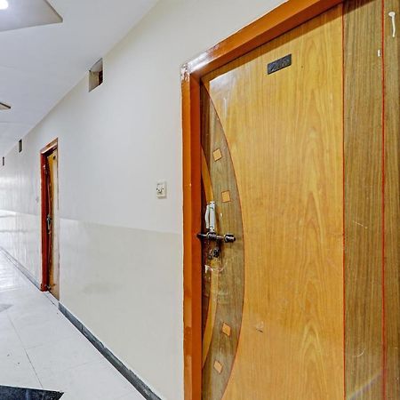 Oyo 27695 Hotel Relation Kanpur Luaran gambar
