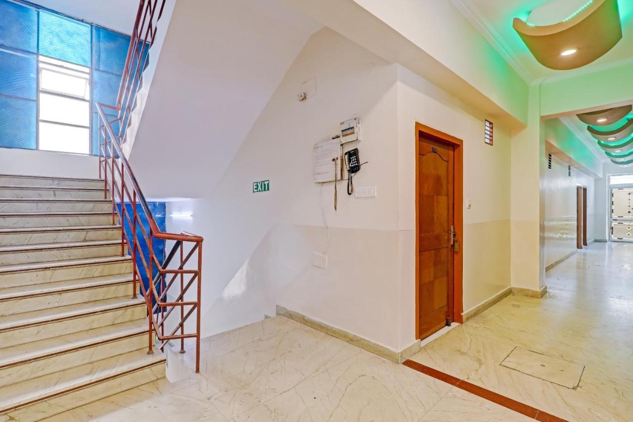 Oyo 27695 Hotel Relation Kanpur Luaran gambar