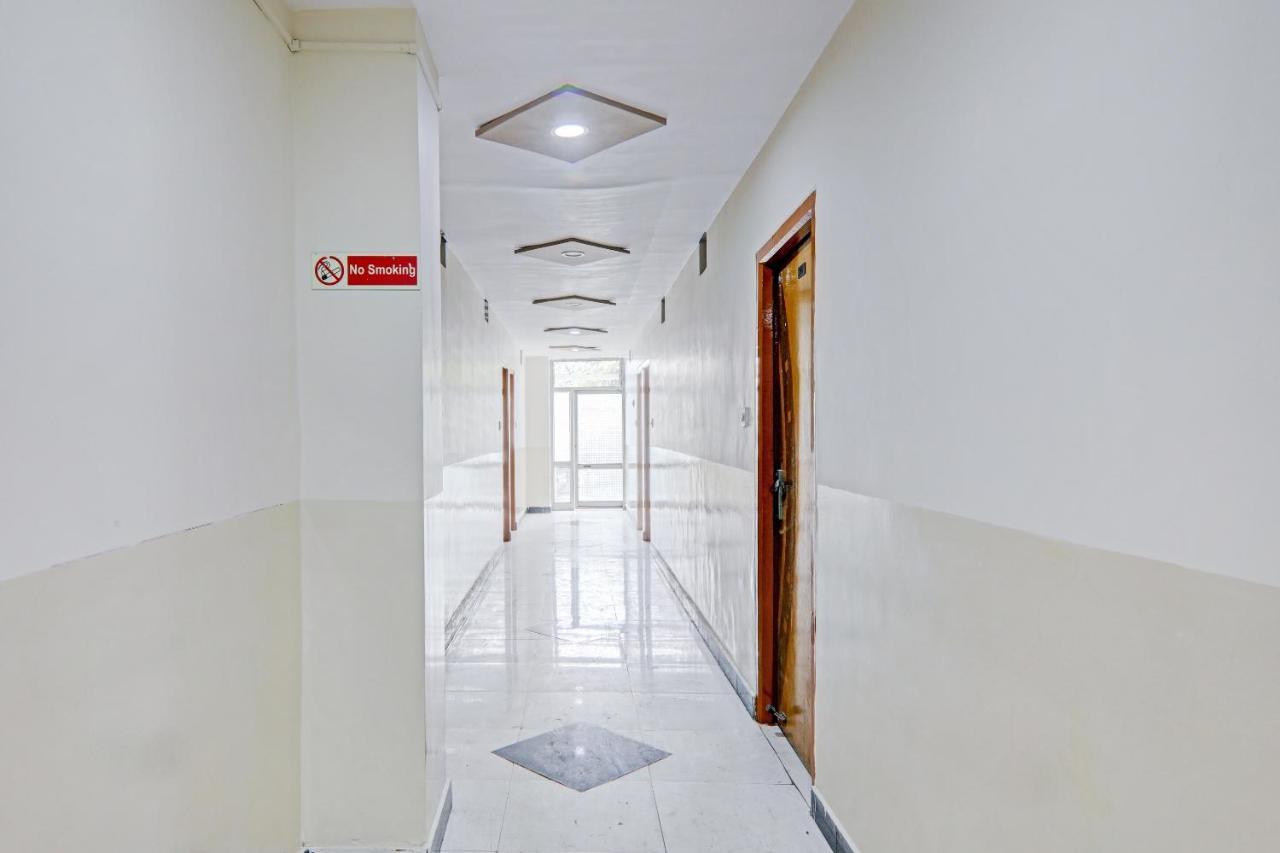 Oyo 27695 Hotel Relation Kanpur Luaran gambar