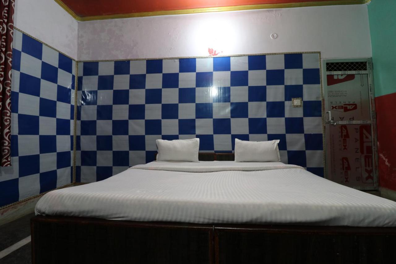 Oyo 27695 Hotel Relation Kanpur Luaran gambar