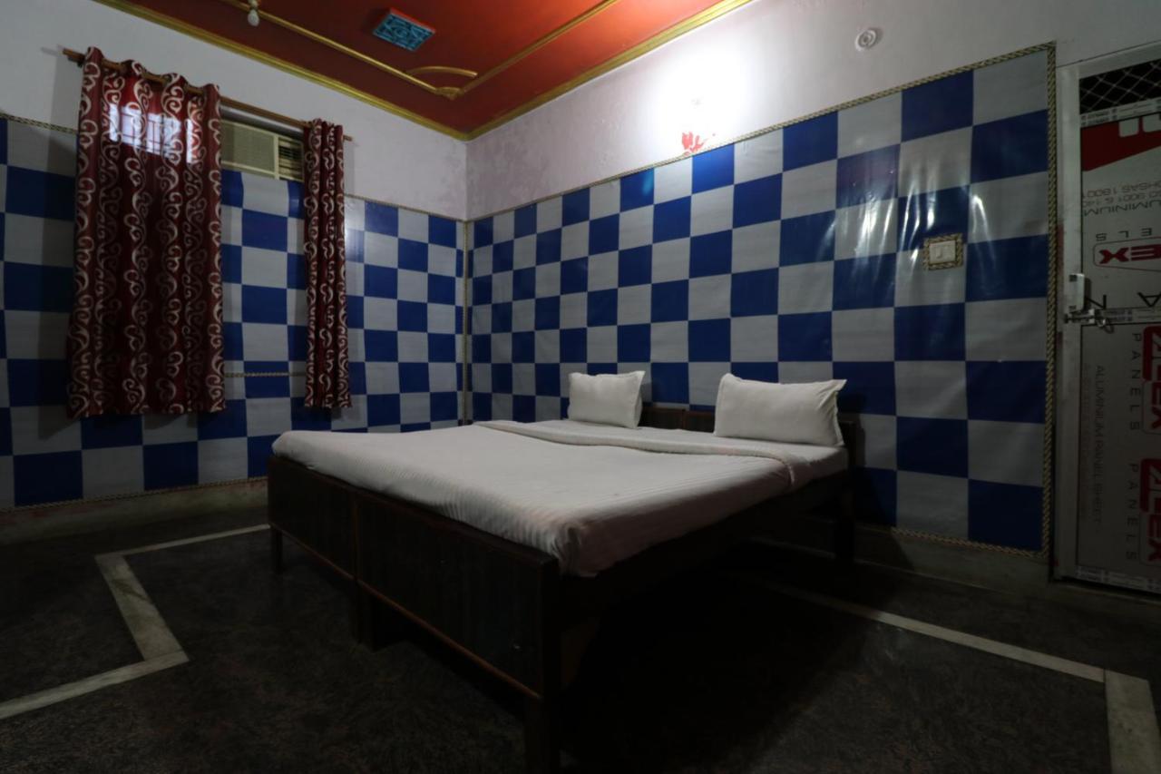 Oyo 27695 Hotel Relation Kanpur Luaran gambar