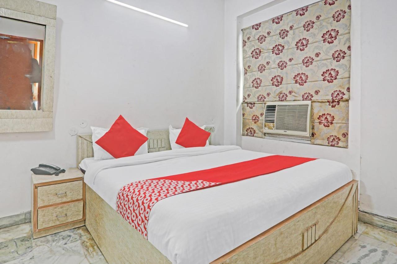 Oyo 27695 Hotel Relation Kanpur Luaran gambar