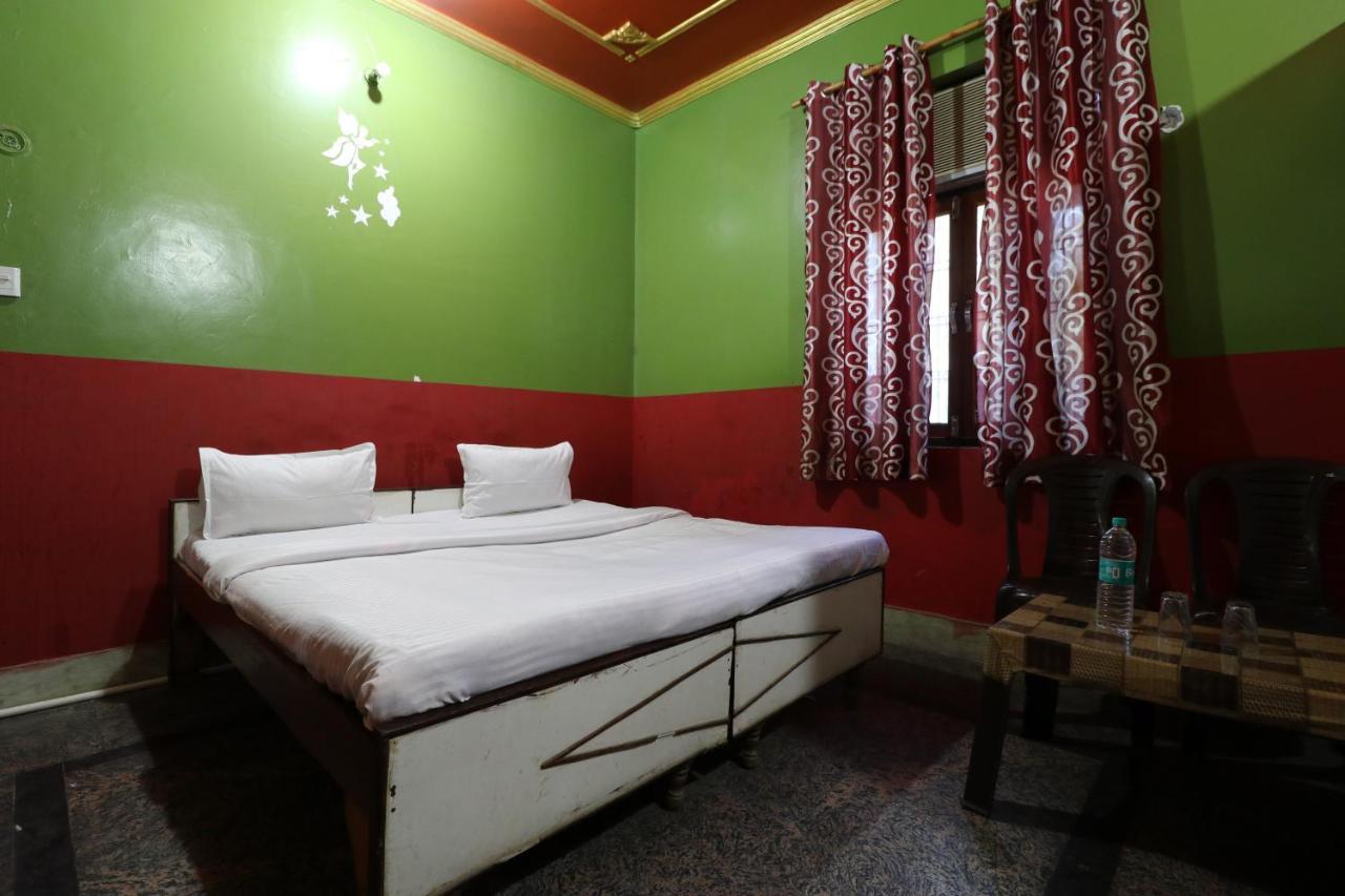 Oyo 27695 Hotel Relation Kanpur Luaran gambar