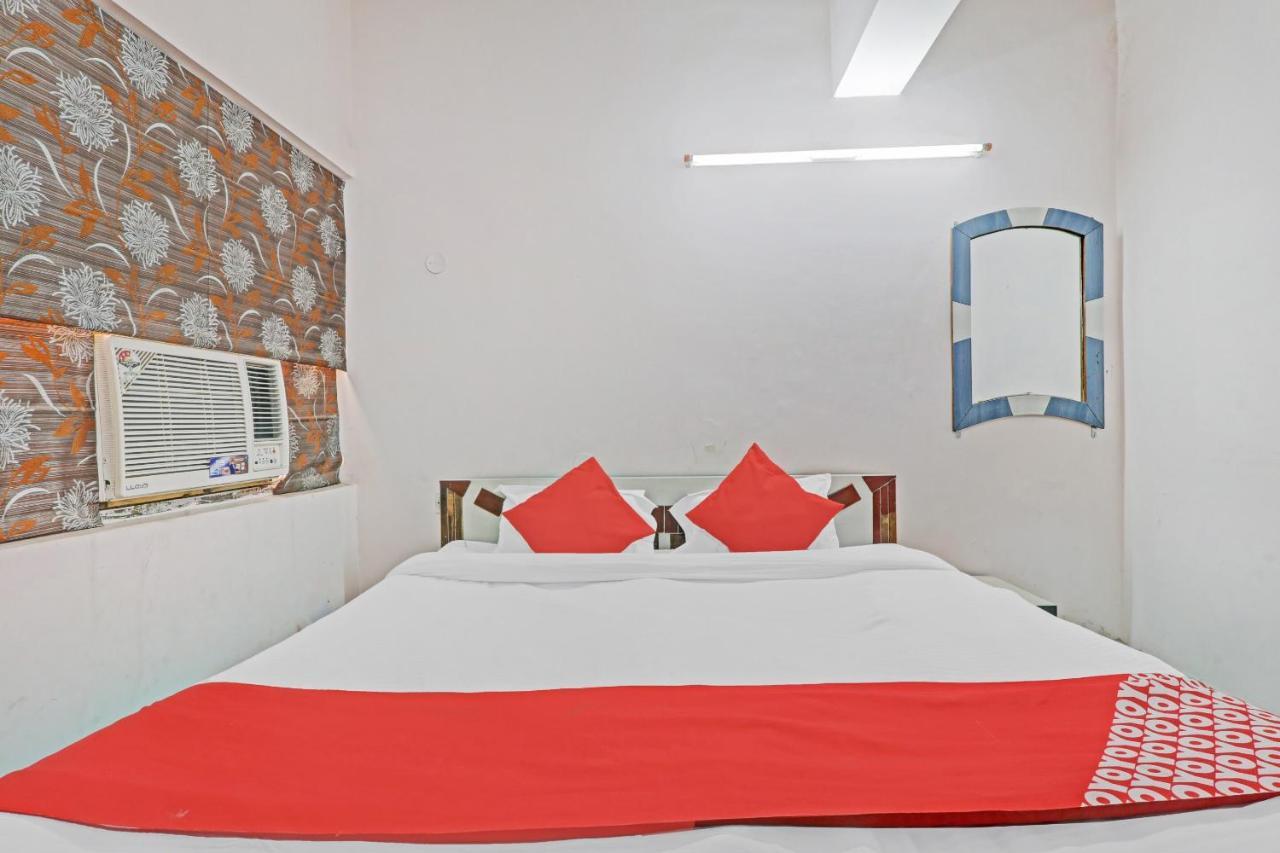 Oyo 27695 Hotel Relation Kanpur Luaran gambar