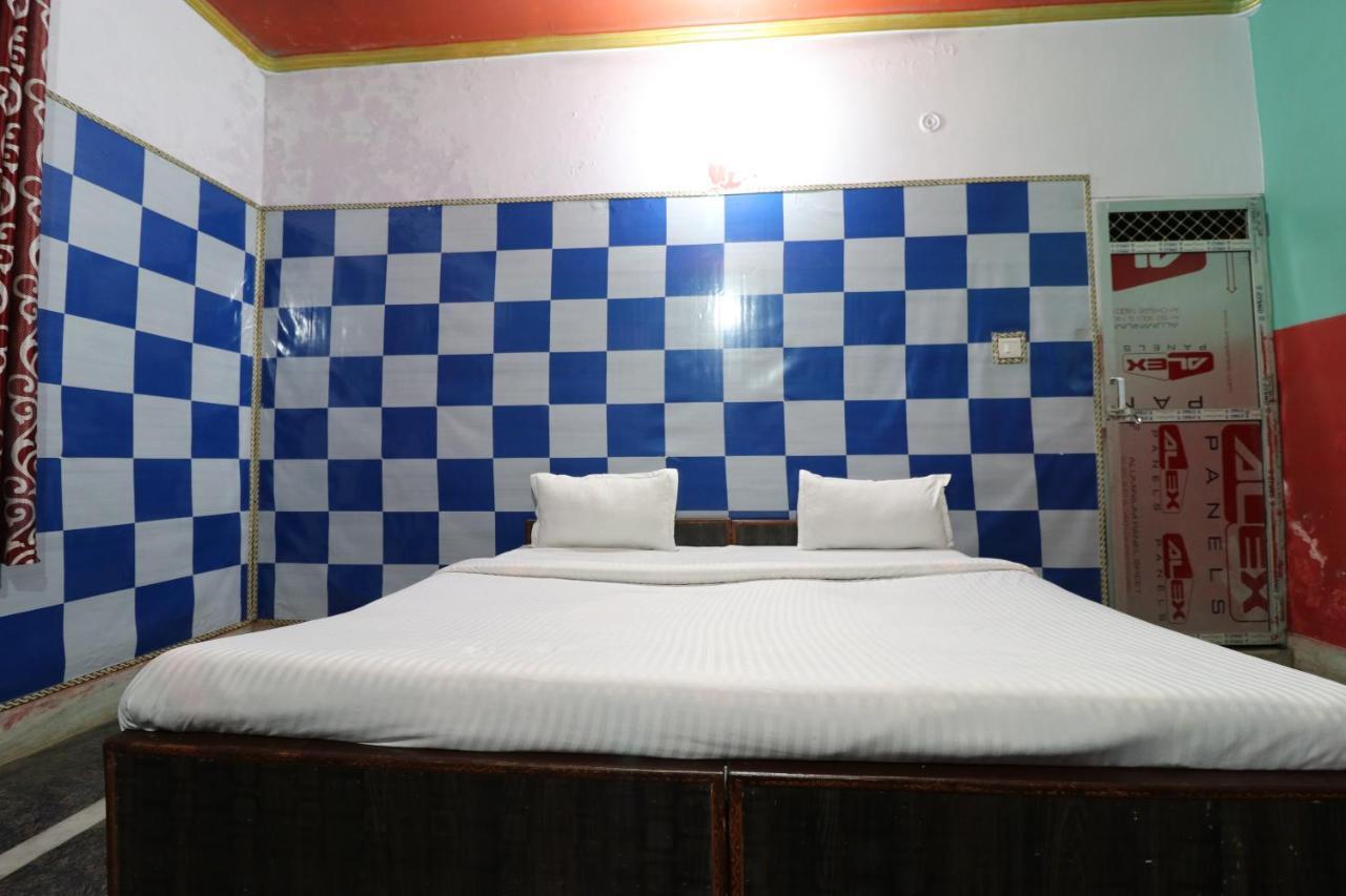 Oyo 27695 Hotel Relation Kanpur Luaran gambar
