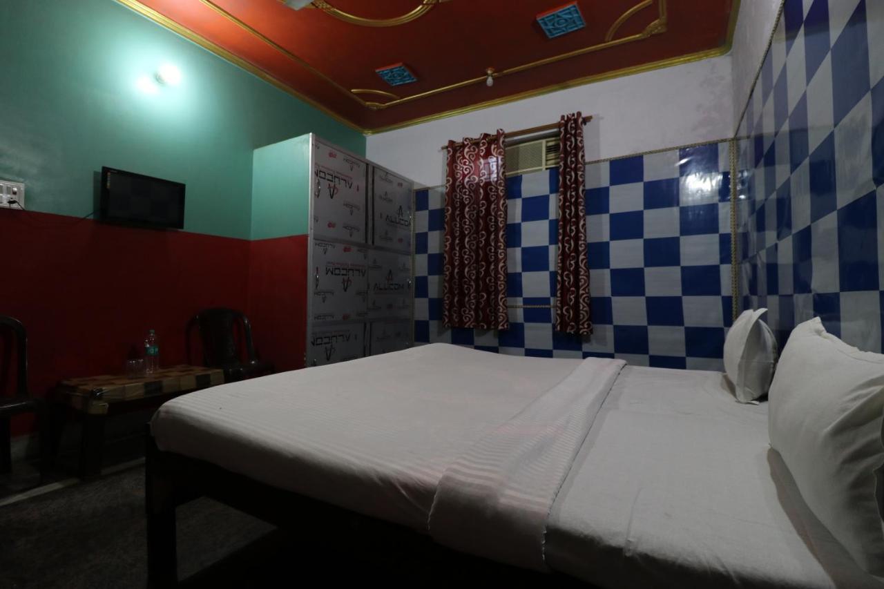 Oyo 27695 Hotel Relation Kanpur Luaran gambar