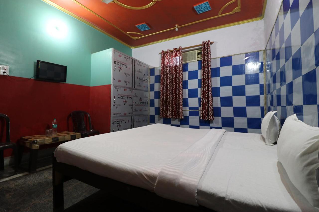 Oyo 27695 Hotel Relation Kanpur Luaran gambar