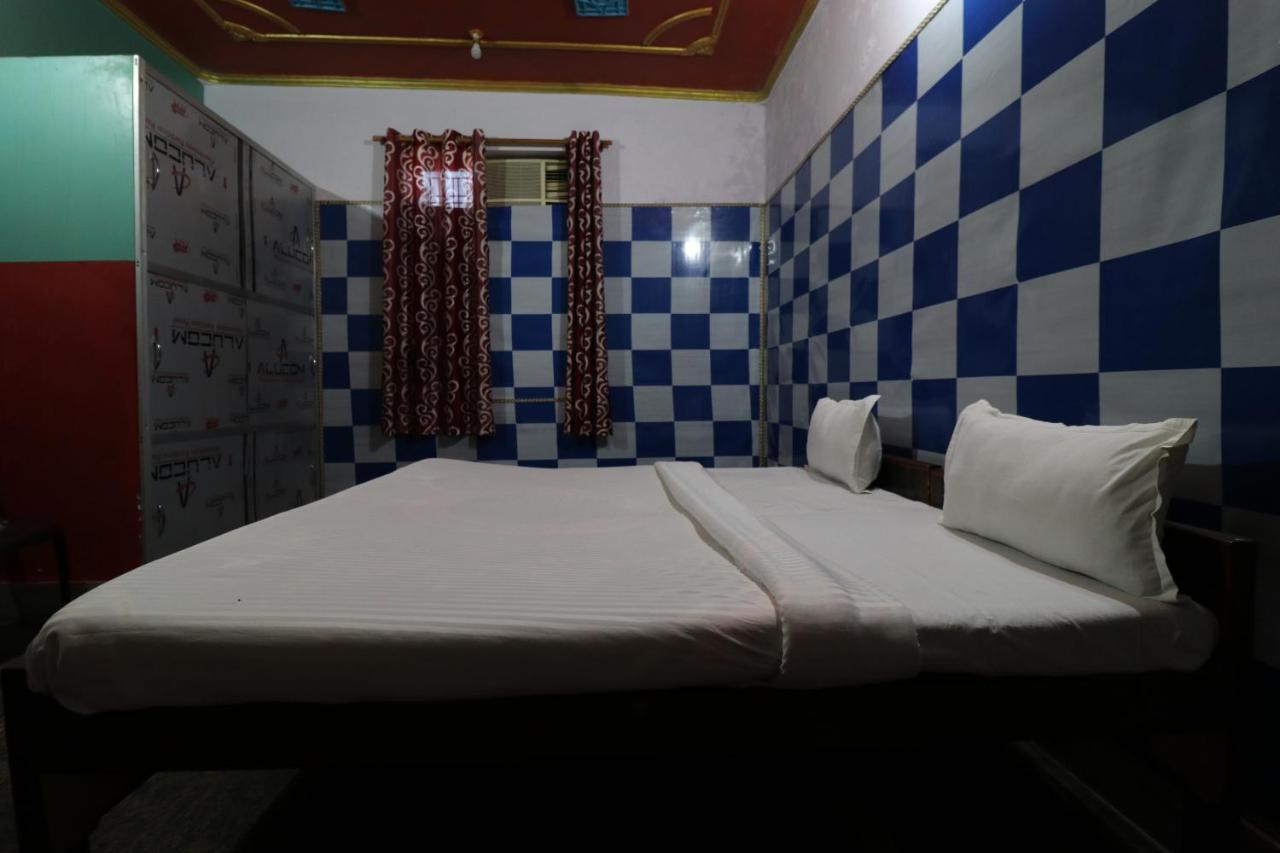 Oyo 27695 Hotel Relation Kanpur Luaran gambar